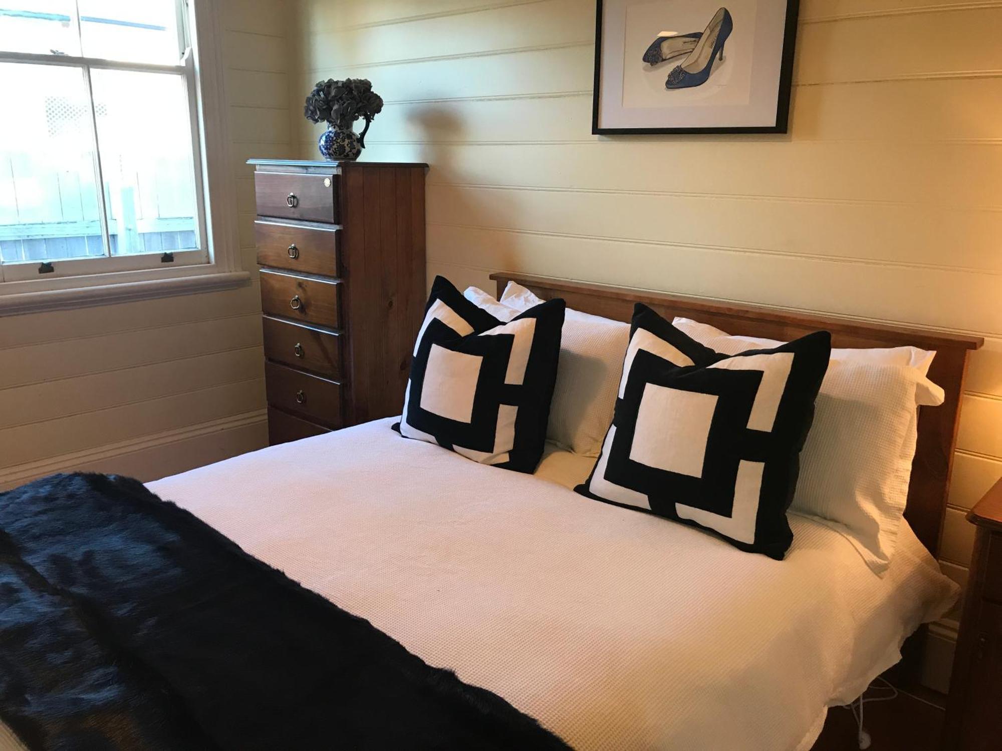 Belltrees - Central, Cosy And Convenient Holiday home *